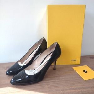 FENDI Decollete Vernice Laserata black patent leather wingtip pumps 40.5